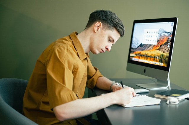 How to Construct a Workspace for Your Home-Based Business